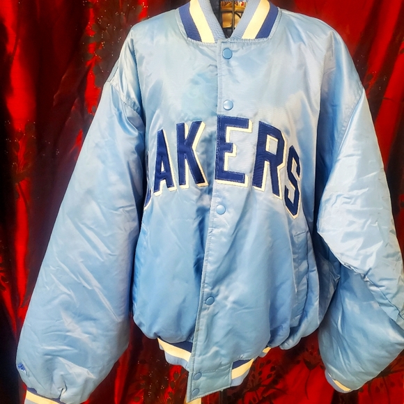 Lakers Jacker - Picture 1 of 5